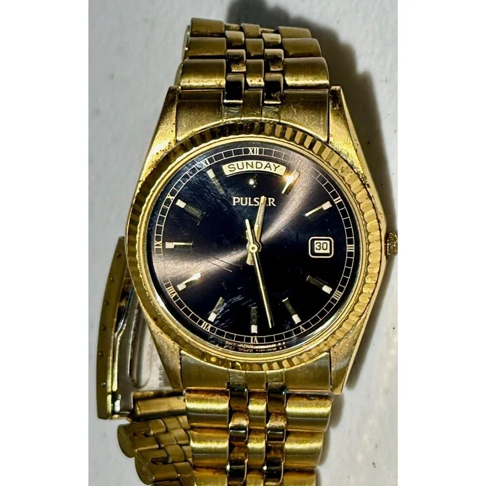 Vintage Pulsar President Mens Watch 35mm Day Gold Tone V744-0A20 New Battery 7